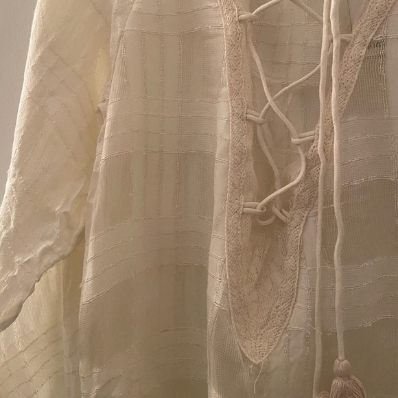 BRAND NEW long sleeve tie up top - Picture 3 of 5